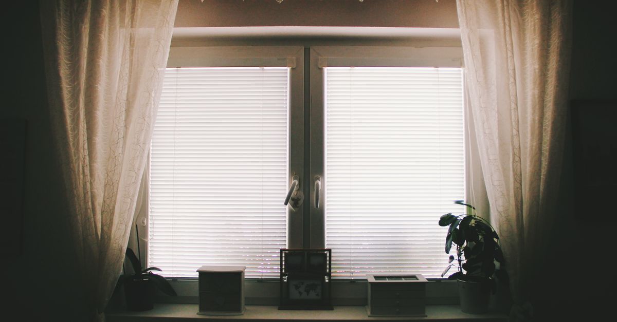 Cortinas e Persianas: Como Escolher para a Sala