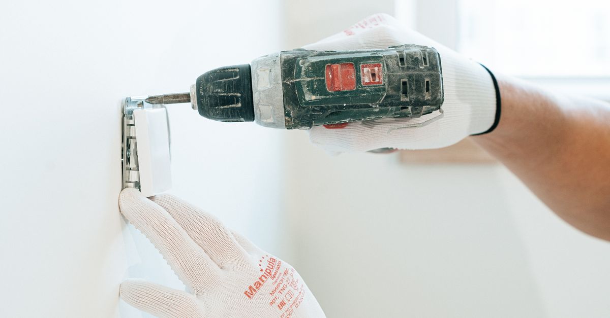 Como Trocar Tomada e Interruptor em Casa: Passo a Passo Seguro