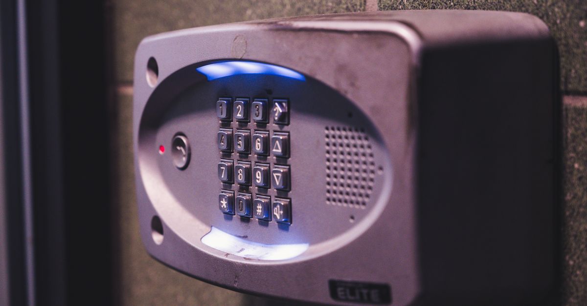 Fechadura Eletrônica: Vale a Pena? Tipos e Como Escolher
